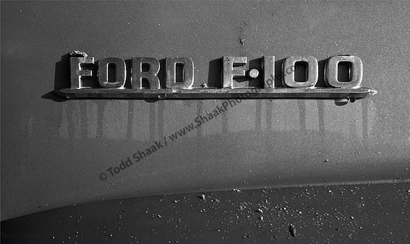 Ford F-100